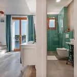 Mamma Mia Luxury 4* تروغير