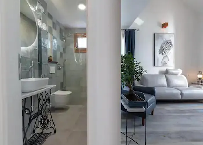 Mamma Mia Luxury 4* Trogir