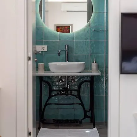 Mamma Mia Luxury Pensión 4*